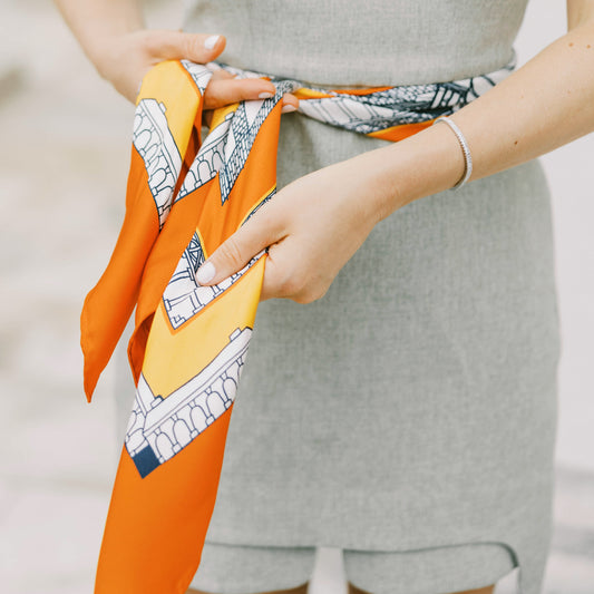 THE CHARLOTTESVILLE TUNDY SCARF | ORANGE