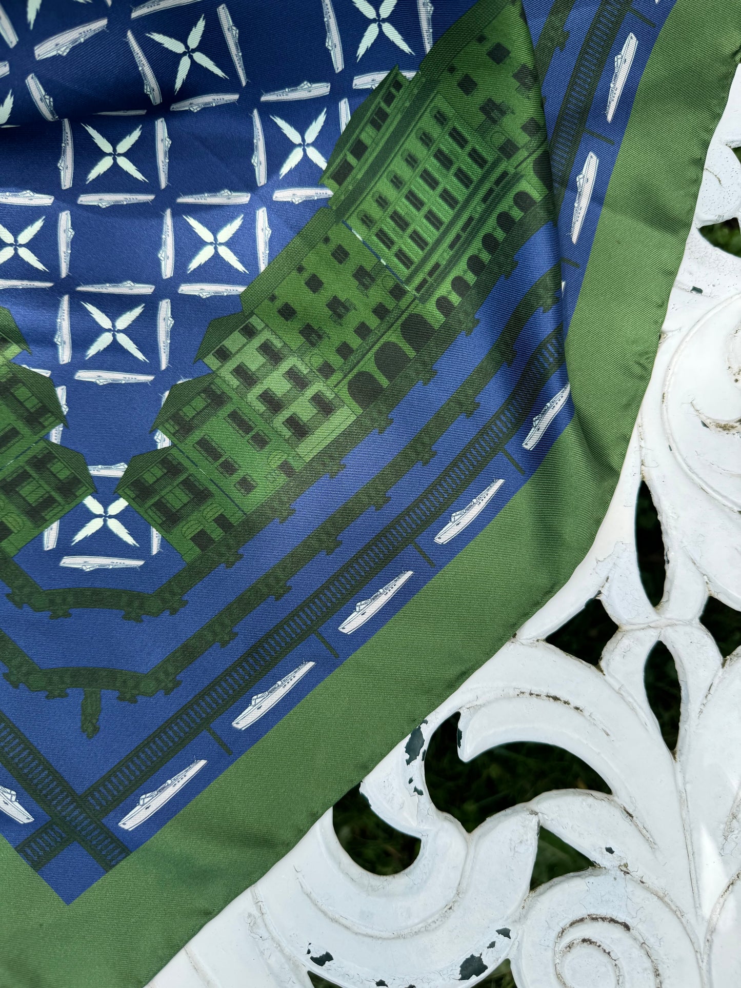 THE NEW LAKE COMO SCARF