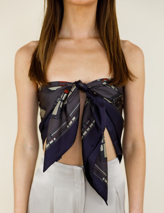 THE WEST VILLAGE SCARF IN PLUM