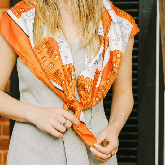 THE PTON IVY SCARF