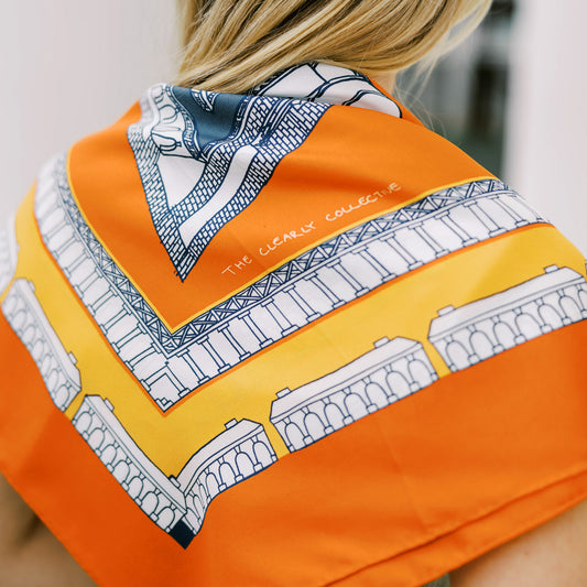 THE CHARLOTTESVILLE TUNDY SCARF IN ORANGE